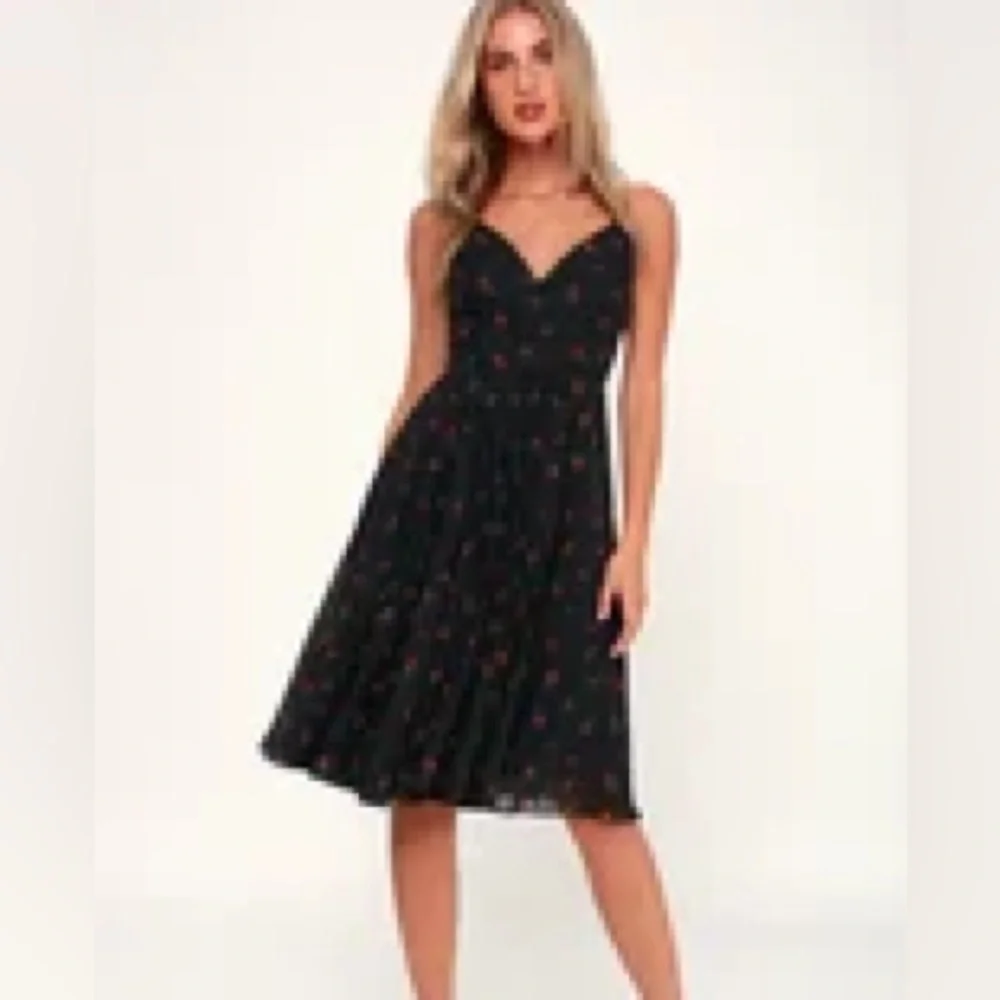 Lulus Beautiful Love Floral Midi Dress, Size S - Picture 1 of 3